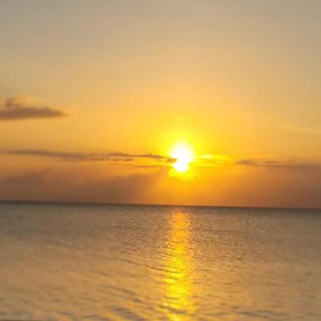 Airport Beach Hotel Montego Bay Luaran gambar