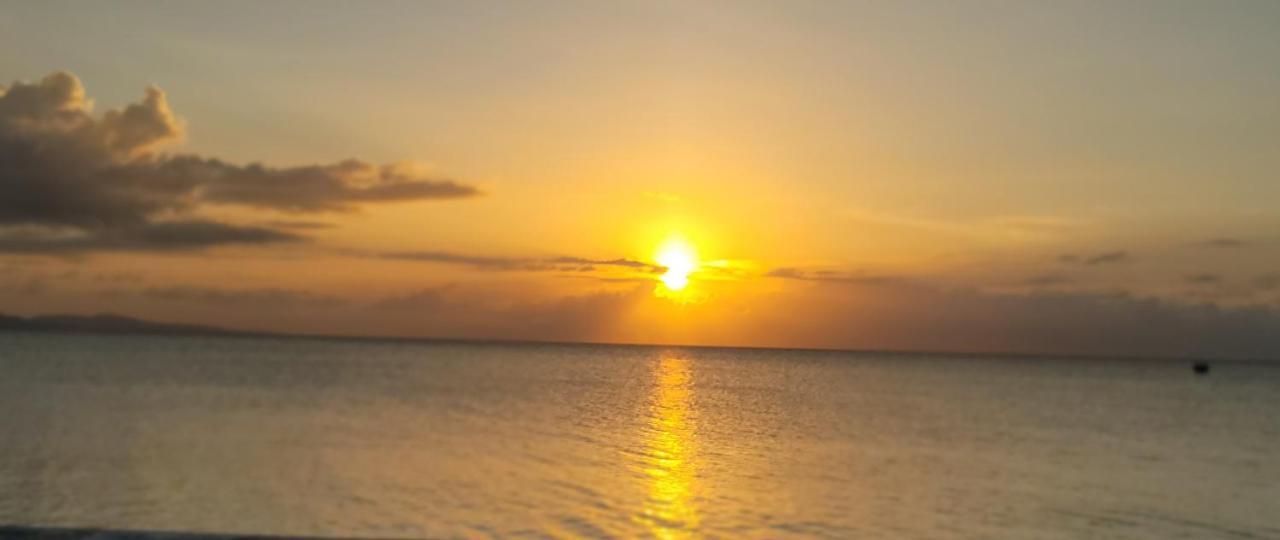 Airport Beach Hotel Montego Bay Luaran gambar